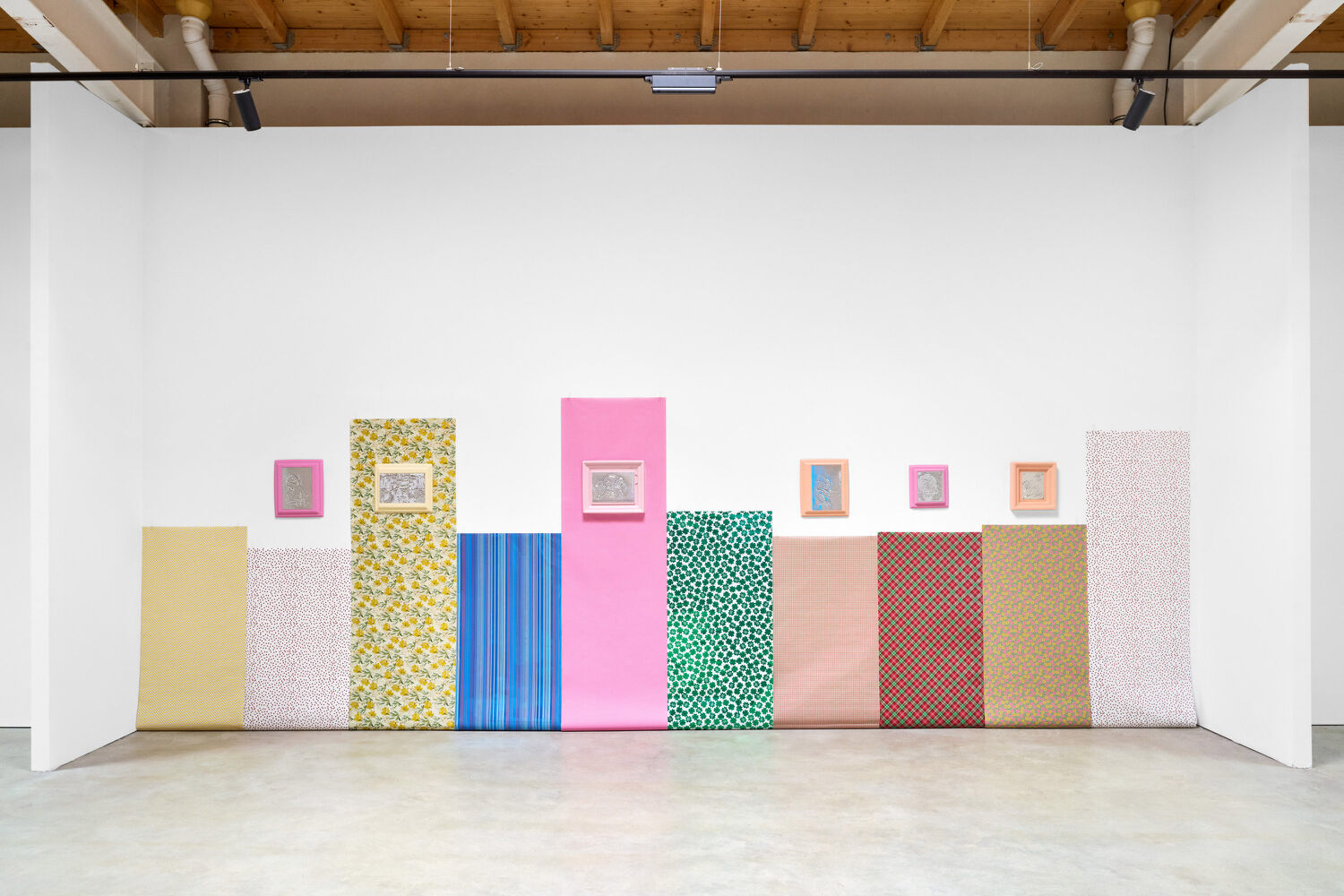 Hannah Sophie Dunkelberg, 's p a z z i', at Hallen 06, Berlin
