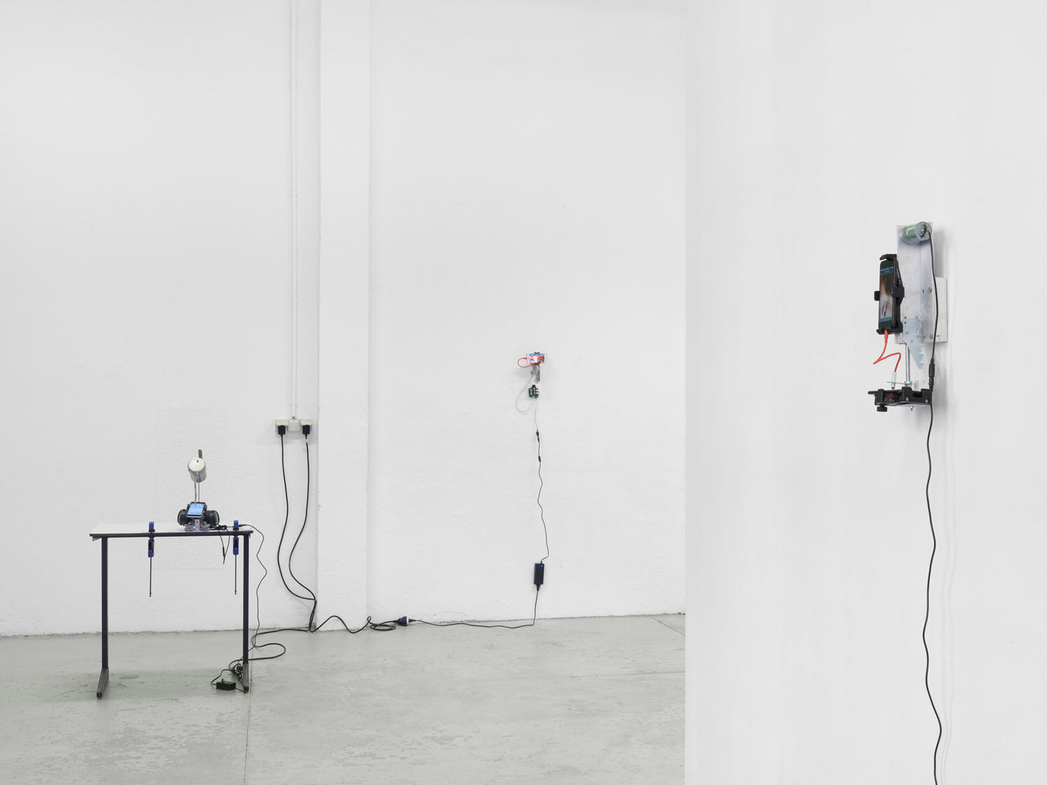 Exhibition view, drifts; Yehwan Song 2026-2.jpg